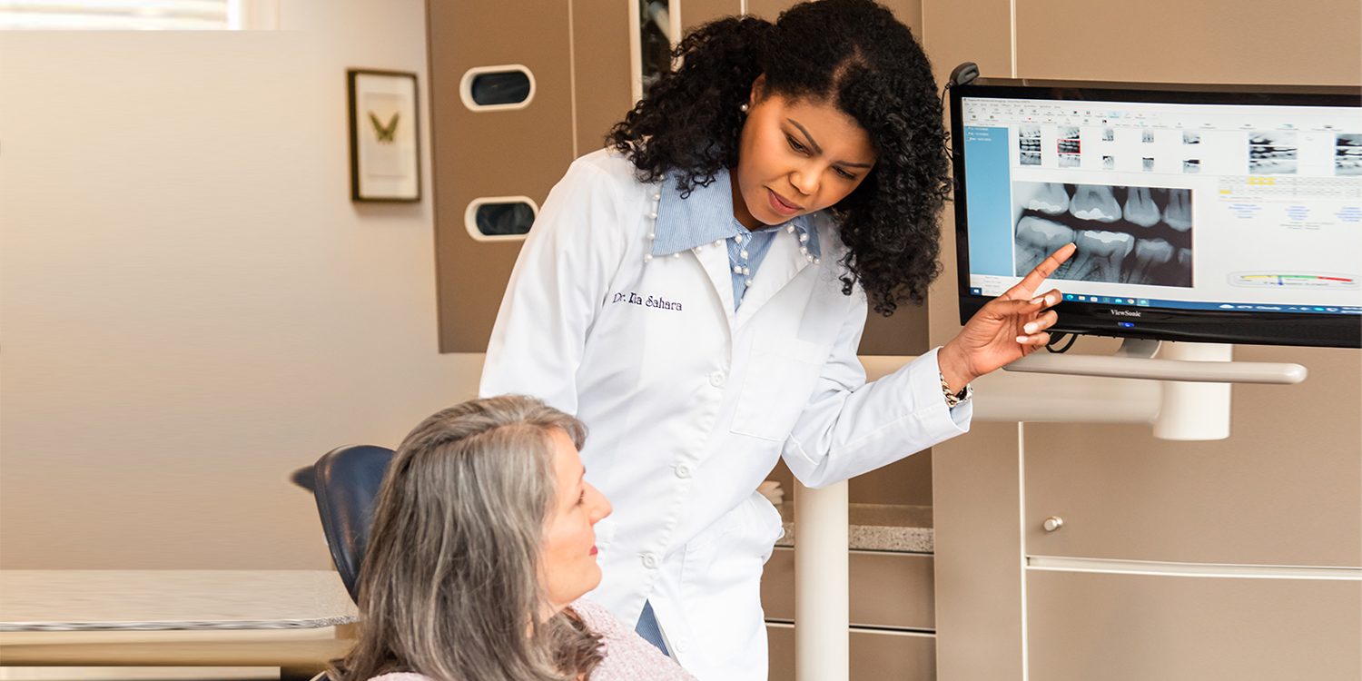 A patient is having cosmetic treatment at Dental.